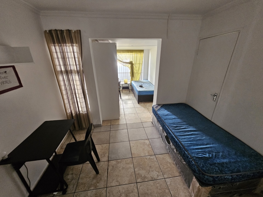 10 Bedroom Property for Sale in Brandwag Free State